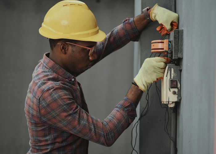 Air Duct Deep Cleaning by Indoor Air Duct Cleaning technician